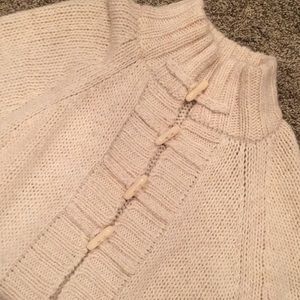 Ann Taylor cap style toggle sweater XS cream